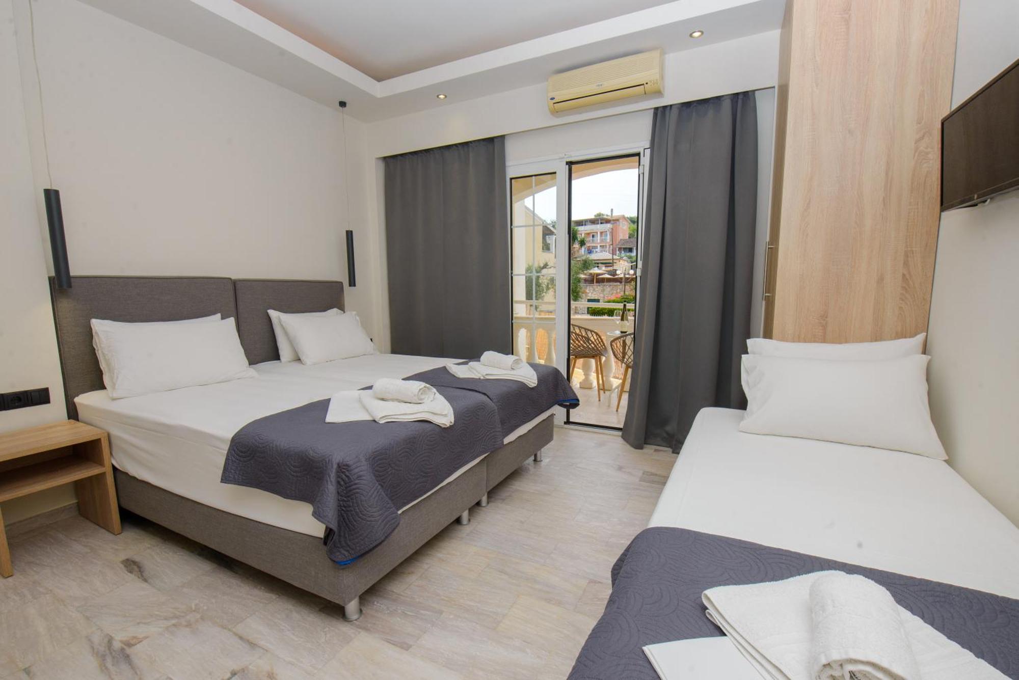 Saint Spiridon Hotel Kassiopi Exteriér fotografie